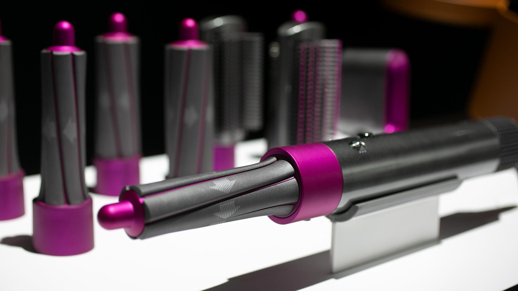 傷めず時短スタイリング。めんどくさがりでも髪型が決まるDyson