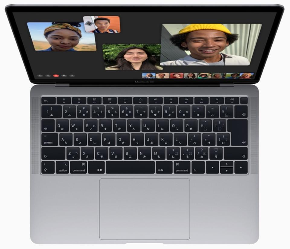 MacBookAir003