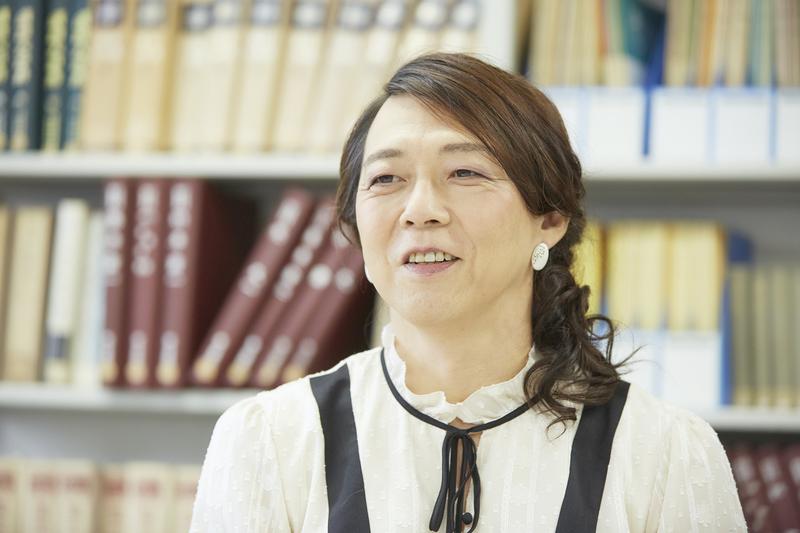 立場にとらわれすぎるな。「女性装の東大教授」が教える生きづらさの正体とその解放