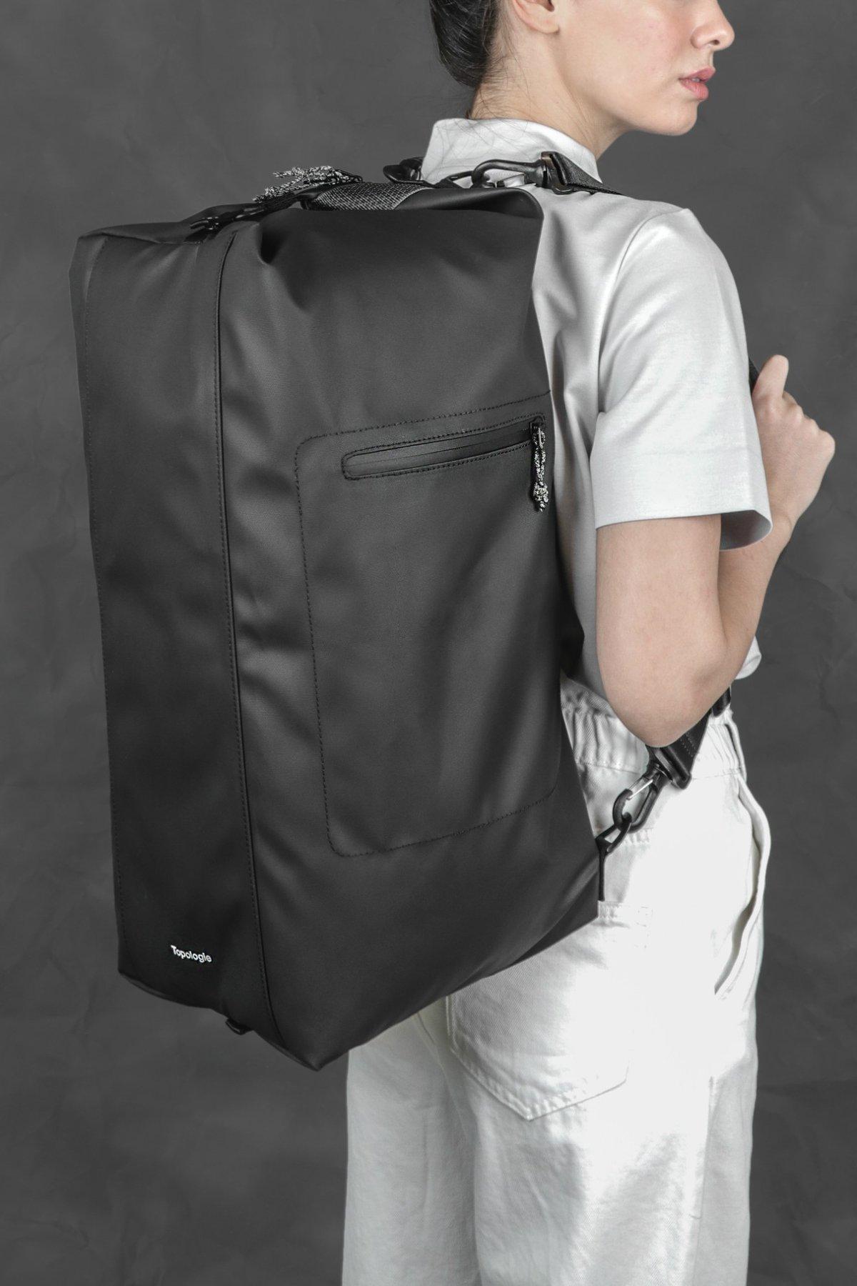 撥水・軽量素材」に特化したバッグコレクションが登場、Topologieの新