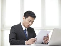 給与明細、毎月チェックしてる？ 細かく見ておかないといけない理由