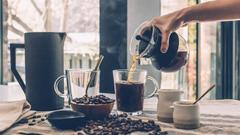 コーヒー中毒者がカフェインの摂りすぎを抑える3つの対処法