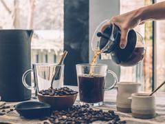 コーヒー中毒者がカフェインの摂りすぎを抑える3つの対処法