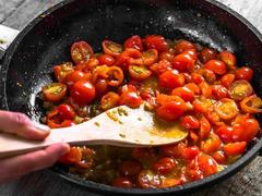 ミニトマトは常備すべき逸材食品。栄養価以外にも嬉しいメリットがたくさん