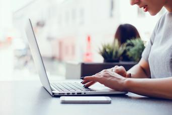 フリーズしたMacを強制終了する3つの方法