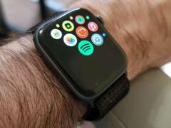 Apple WatchがSpotifyのストリーミング再生に対応！ iPhone不要でランニングできる