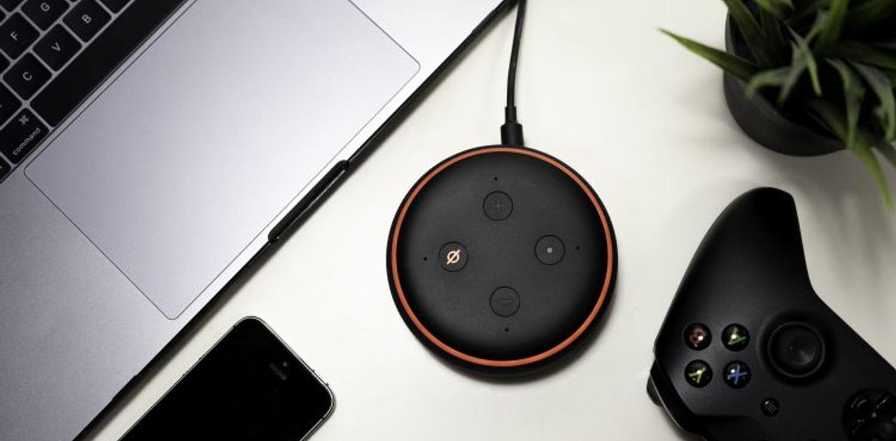 Syska LED、Amazon EchoのAlexaと連携するスマートライトを発表