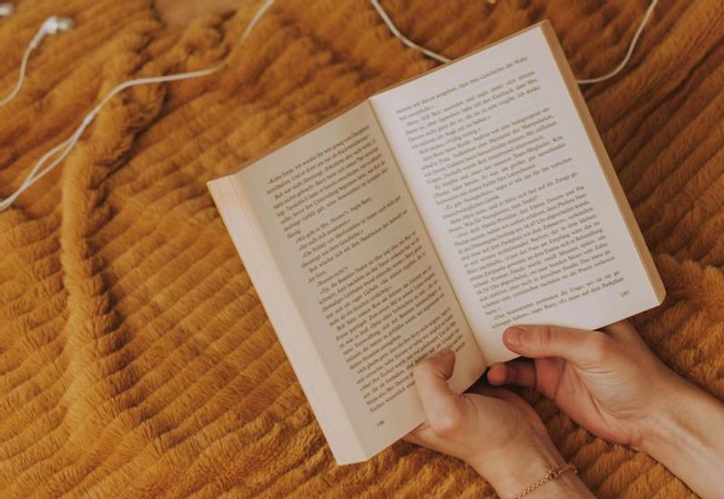 reading-a-physical-book