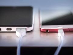 スマホを一晩中充電してはいけない理由 | ライフハッカー［日本版］