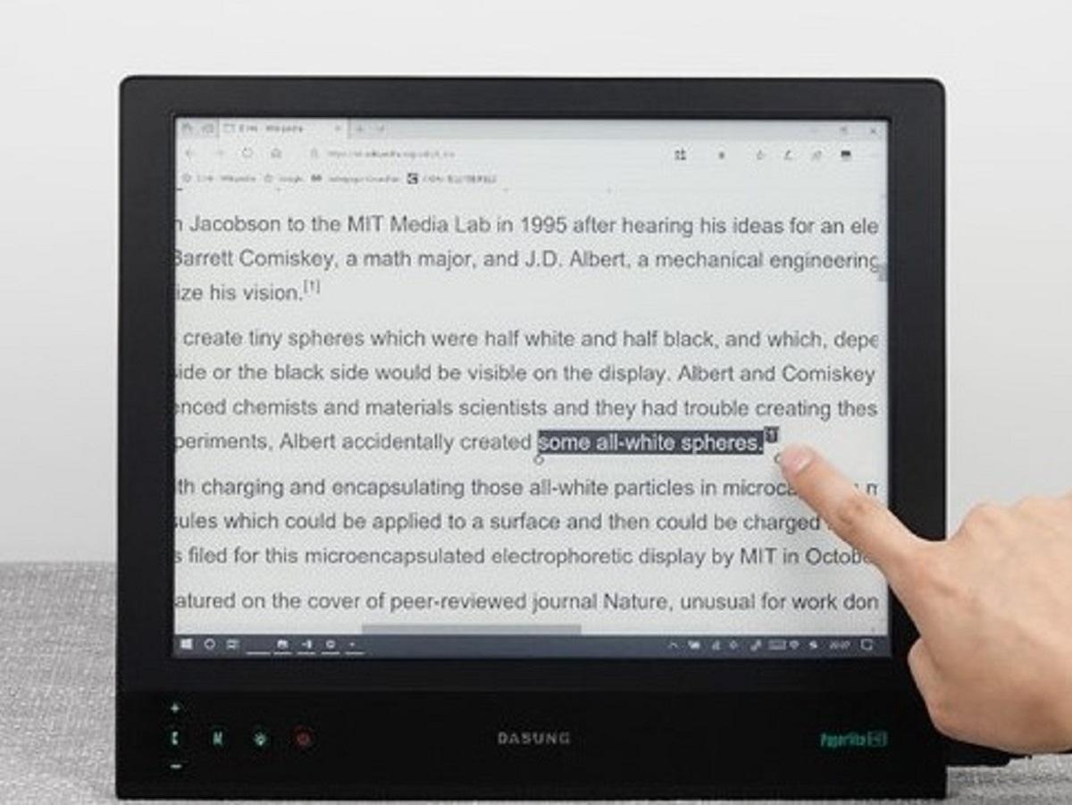 長時間のPC作業で、目の疲れを軽減する、E-inkディスプレイ | ライフ ...
