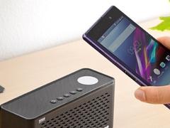 画面操作不要。iPhoneをかざすだけでアプリや家電が操作できる魔法のシール | ライフハッカー［日本版］