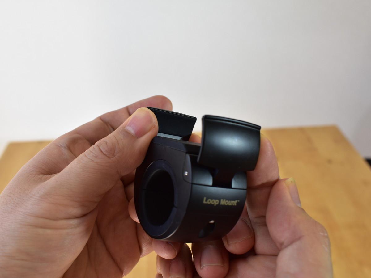 一瞬で取り付け可。自転車用スマホホルダー「LOOP MOUNT」が使いやすい 