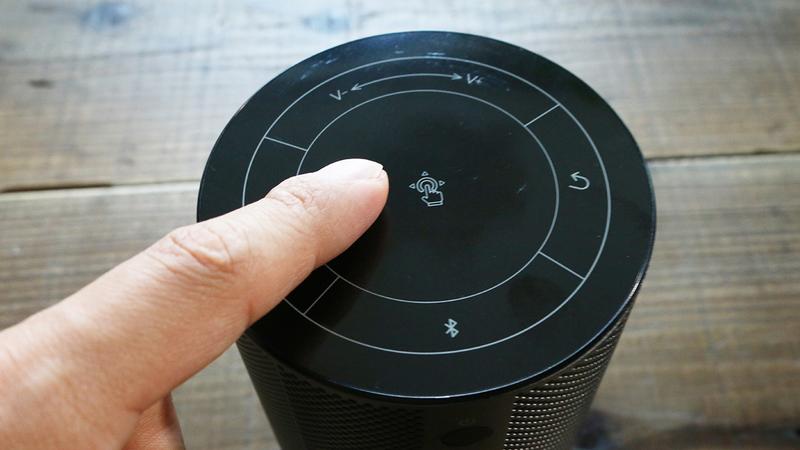 タッチスクリーンで画面を操作できるのも◎