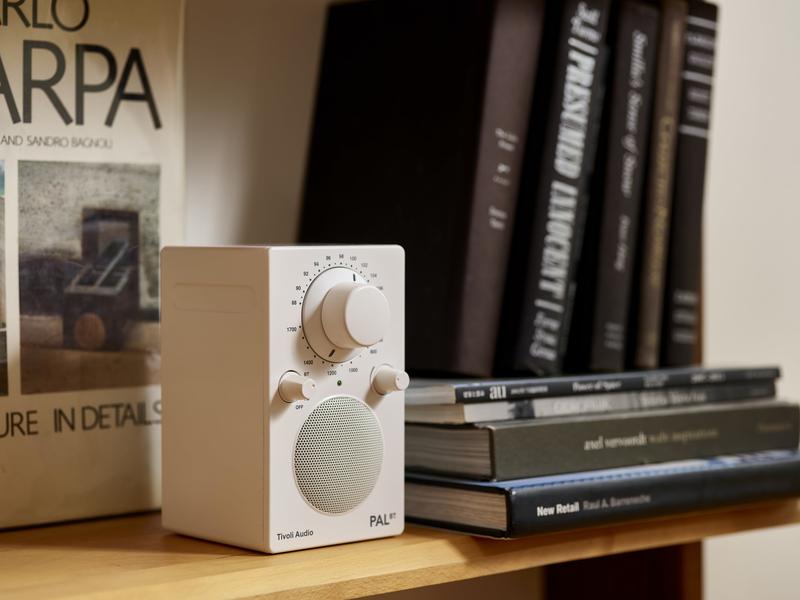 sPALBT_White_Shelf