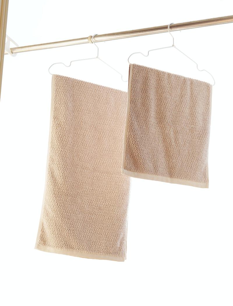 fuwasui_facetowel_hangerfit_tsurusi