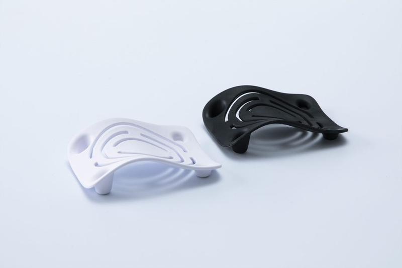 hillock-bl-white-2