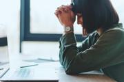 心が弱っている人の「助けを求めるサイン」に気づく方法