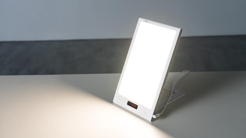lht_LUXlamp_03w2000