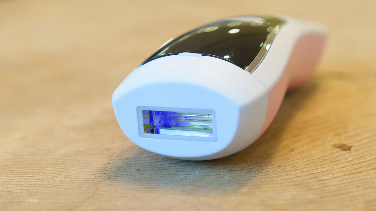 今なら半額】サロン品質のセルフ脱毛器が手軽だったから冬の間にやって 