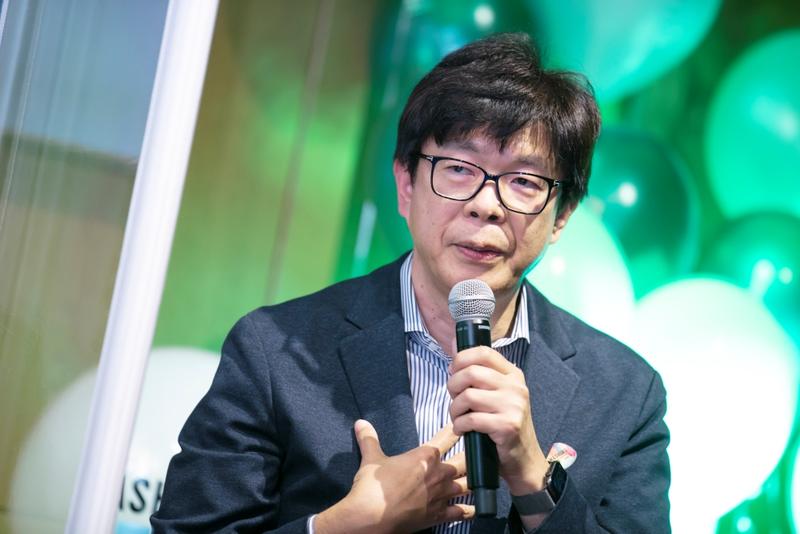 イーデザイン損害保険の桑原茂雄取締役社長