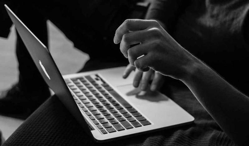MacBook