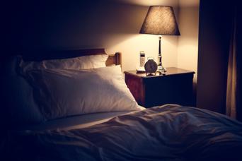 睡眠時間が確保できない人へ。短時間で効率的に眠る8つのヒント