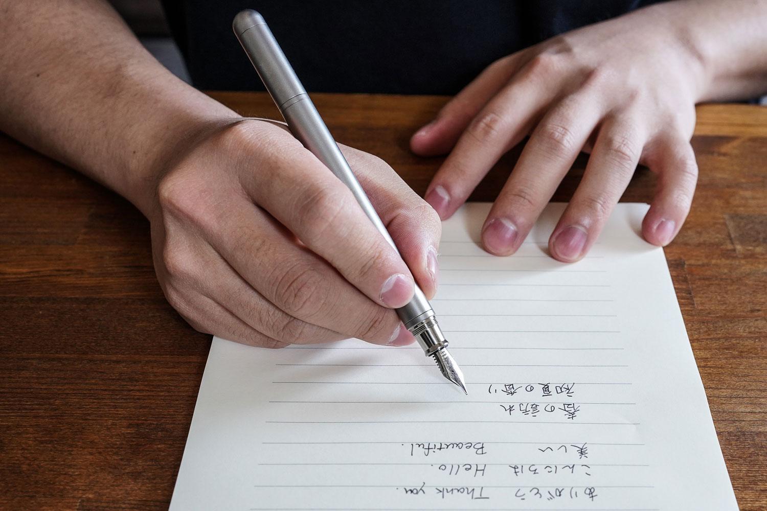 TIMAZE TP4 チタン製万年筆 EF字洗練されたデザインでスマートに。究極