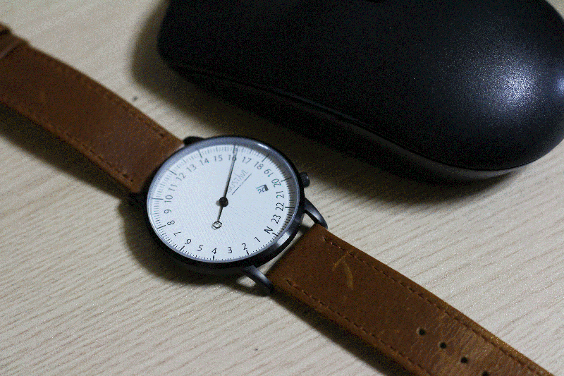 大ヒットの24時間腕時計「ANDRÉ」を身に着けて1日過ごしてみた