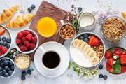 炭水化物が少ない、栄養豊富な朝食のアイデア6選