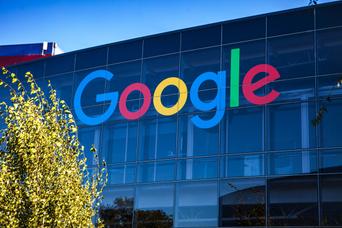 Google社内でインドのカースト差別問題の講演が中止。その理由とは?