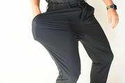 寒水石入りの瞬冷パンツ＆Tシャツのひんやり感を体験！