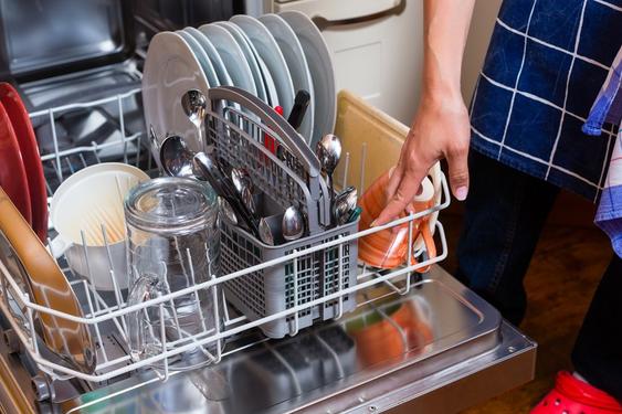 食器洗いやめてみない？ 家電専門家が「食洗機」のおすすめ商品や選び方をご紹介