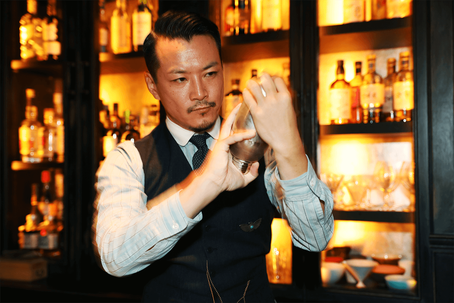 効率を追求することで所作は洗練されていく 世界一のバーテンダーの美学 ライフハッカー ジャパン