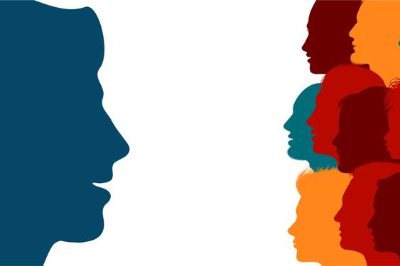 【心理テスト】「変人度」をチェック。 向こうから苦手な上司がやってきたらどうする？