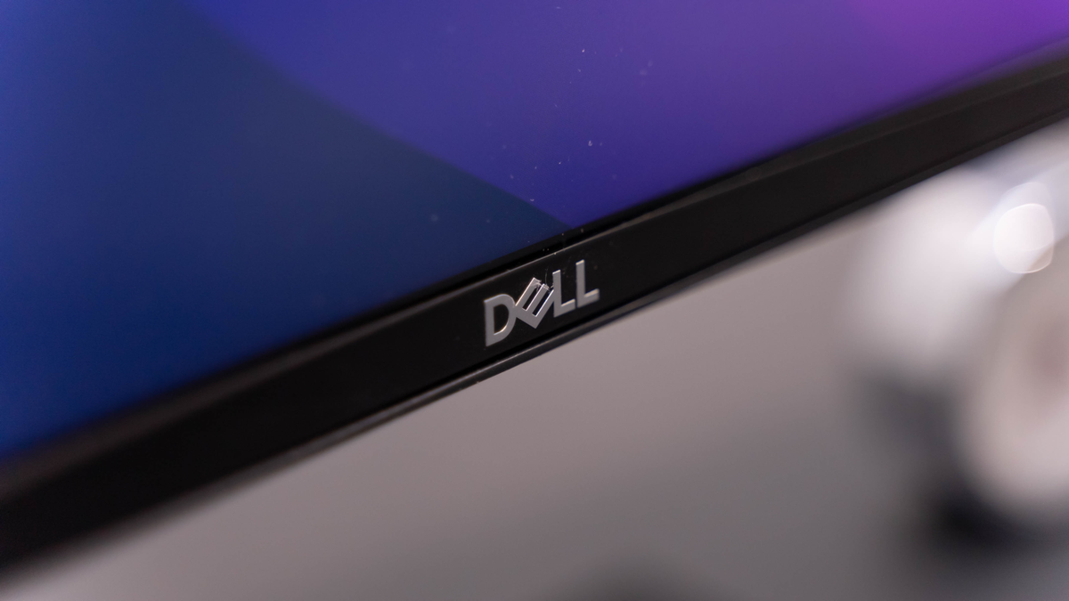 投資価値あり！20万円超のDELLウルトラワイドモニターを1年使って身