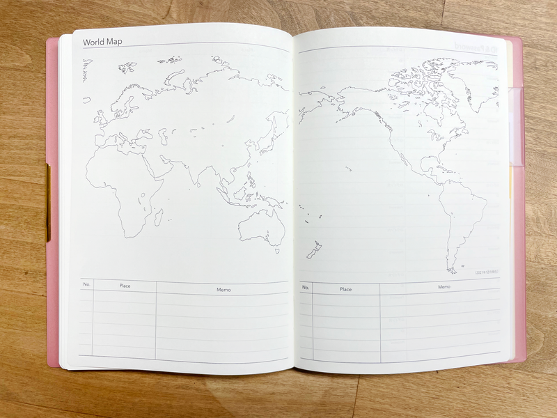 世界地図の白地図。日本地図もある