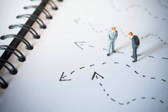 「投信積立」のネット証券比較〜選ぶ際に重視したいポイントは？