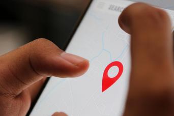 Googleマップで位置情報を共有するメリットと注意点

