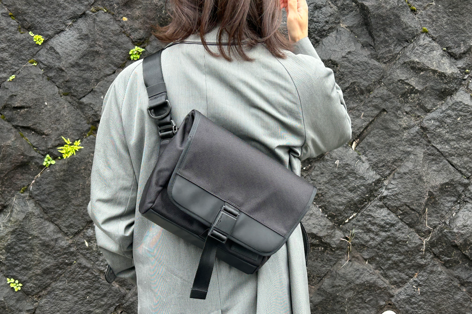 理想の鞄を体現した3wayバッグを使ってみたら 使いやすい大きさ 軽さ 細部の工夫に驚いた ライフハッカー ジャパン