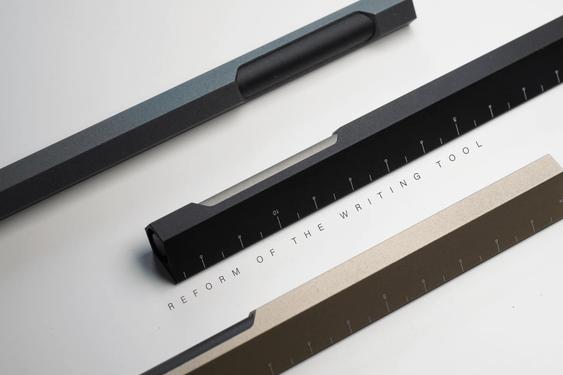 メタルの質感と直線的な美しさが光るデザインボールペン「TP Pen」