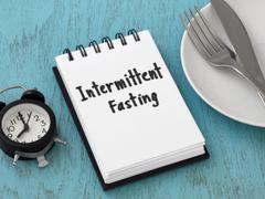 断食初心者が12時間食事しない「断続的ファスティング」をやったら簡単に習慣化できた | ライフハッカー・ジャパン