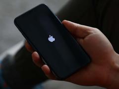 フリーズしたiPhoneを再起動する方法｜最終手段は… | ライフハッカー・ジャパン