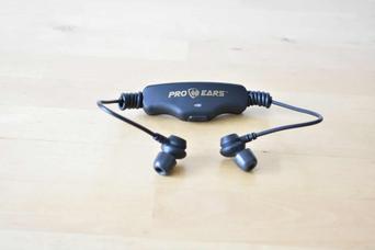 騒音は遮断、会話は聴き取りやすい聴覚保護イヤホンを試してみた