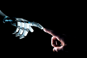 ChatGPT vs. 人型ロボット・ソフィア「AIがビジネス界に及ぼす影響は？」への答えが怖すぎ #TrendBuzz