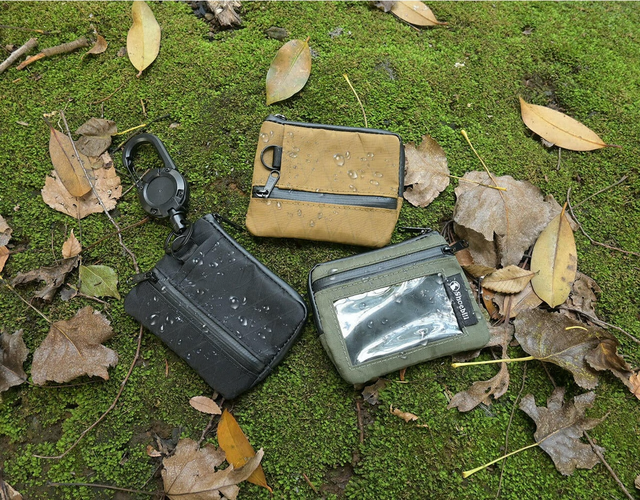 アウトドアで使うことを追求した財布！機能的なULトレイルウォレット