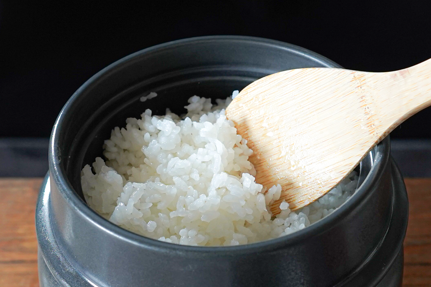 未使用　有田焼竈門ご飯土鍋１合炊き　フルセット Amazon | 料亭の味 有田焼 竈門ご飯土鍋 竈門付き 1合炊き(茶碗