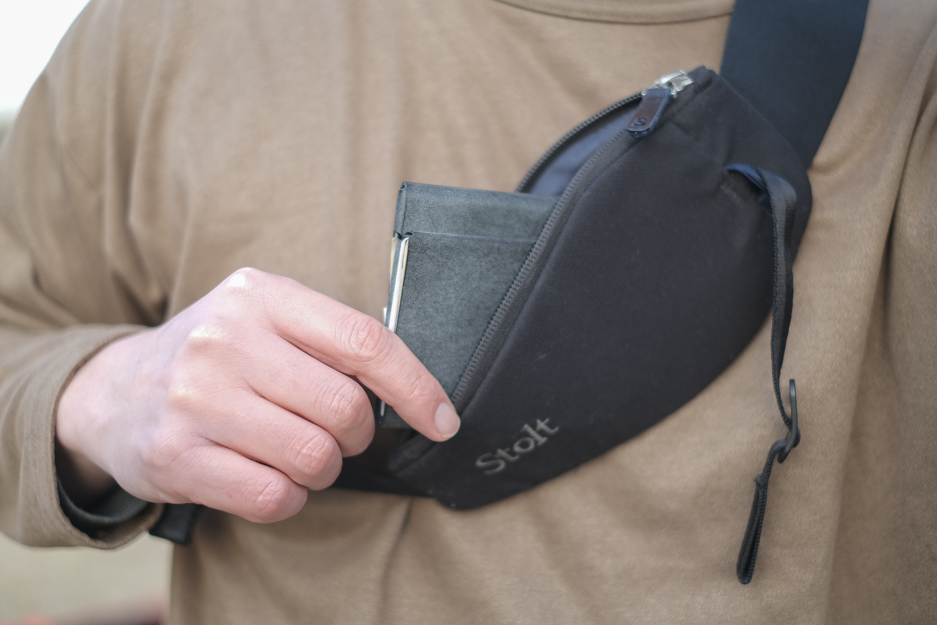 希少　レア　Stolt Athlete 揺れ低減バックパック　ネイビー 希少 レア Stolt Athlete 揺れ低減バックパック ネイビー