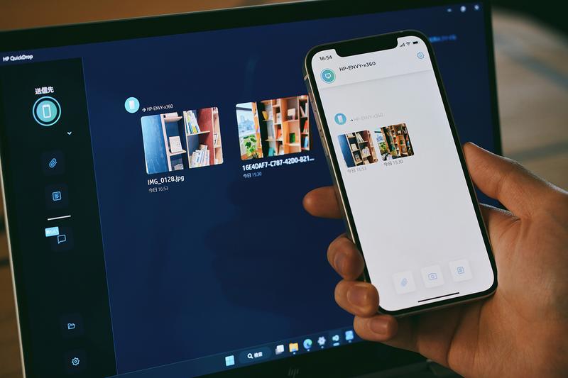 スマホのアプリと連携すれば、画像転送も瞬時に。