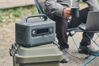 春のアウトドアシーズン到来！初心者orギアの新調に「UGREEN」のポータブル電源がベストな理由