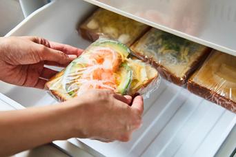 食パンに具材をのせて、冷凍するだけ！「冷凍アレンジトースト」は、朝＆昼ごはんの救世主に